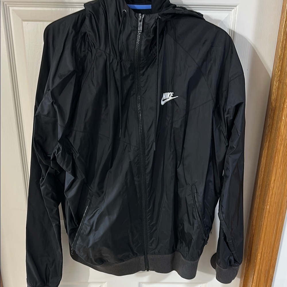 Nike Black Windbreaker with Hood and Zipper